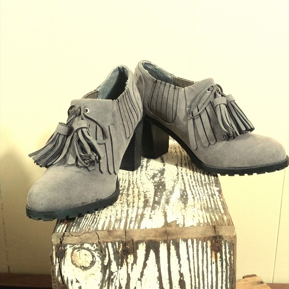 Ruff Hewn Shoes - RUFF HEWN  NWOT